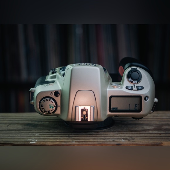 Nikon N60 35mm SLR film camera body only - Picture 4 of 7